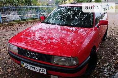 Седан Audi 80 1988 в Бучаче