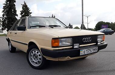 Седан Audi 80 1985 в Днепре