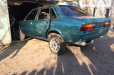 Хэтчбек Audi 80 1981 в Василькове