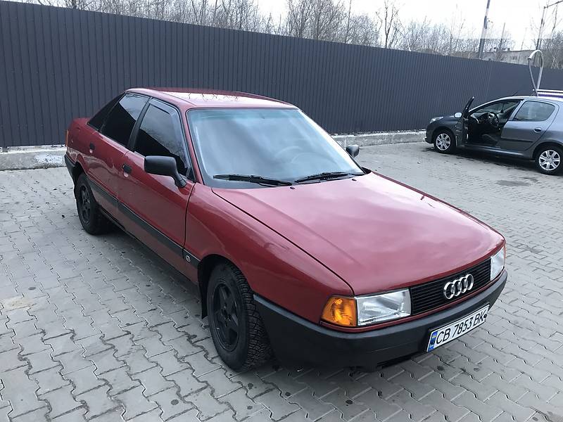 Седан Audi 80 1986 в Чернигове