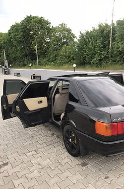 Седан Audi 80 1987 в Дунаевцах