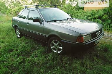 Седан Audi 80 1987 в Светловодске