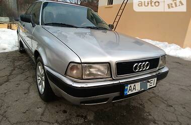 Седан Audi 80 1993 в Киеве