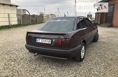Седан Audi 80 1988 в Івано-Франківську