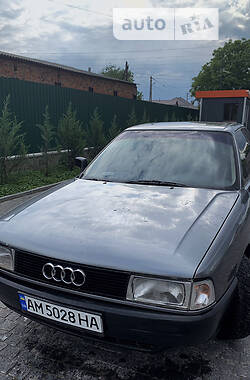 Седан Audi 80 1990 в Коростишеві