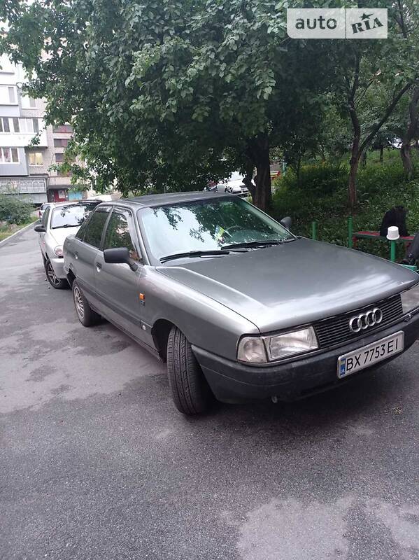 Седан Audi 80 1991 в Хмельницком