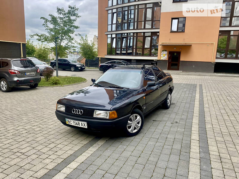 Седан Audi 80 1991 в Івано-Франківську