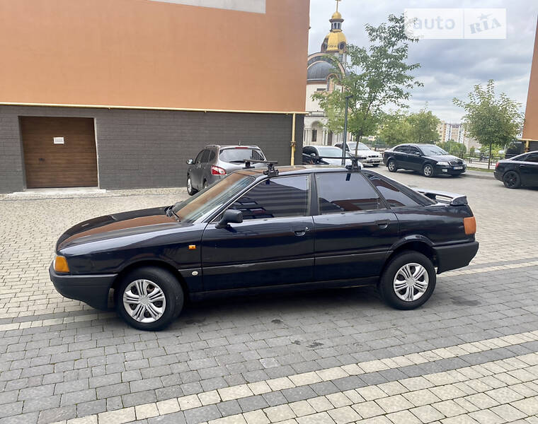 Седан Audi 80 1991 в Івано-Франківську