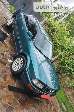 Седан Audi 80 1993 в Надворной