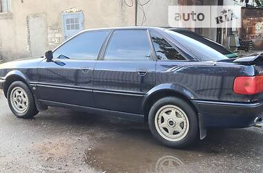 Седан Audi 80 1992 в Одессе