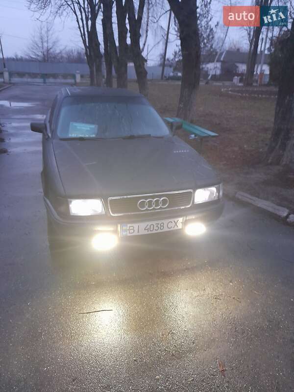 Седан Audi 80 1993 в Полтаві фото 4 Седан Audi 80 1993 в Полтаві