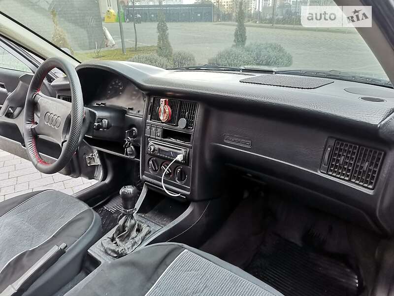 Седан Audi 80 1990 в Івано-Франківську