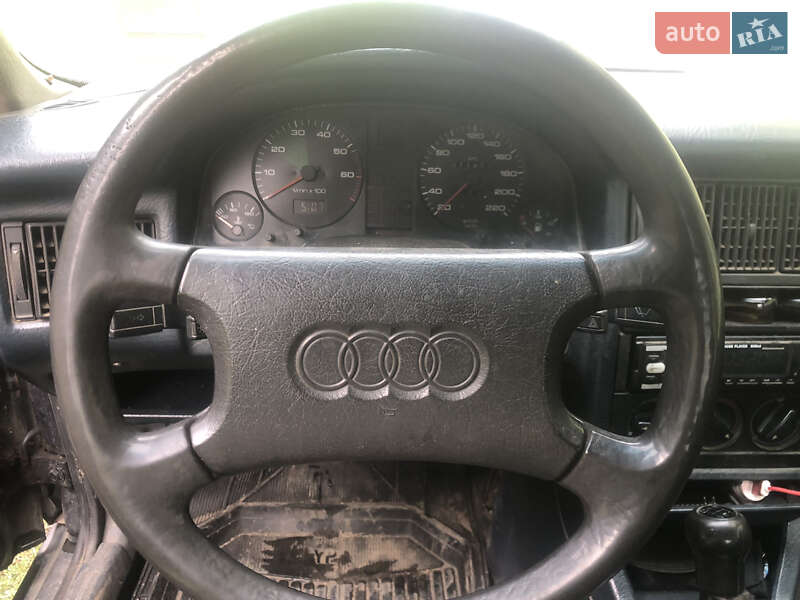 Седан Audi 80 1989 в Снятине