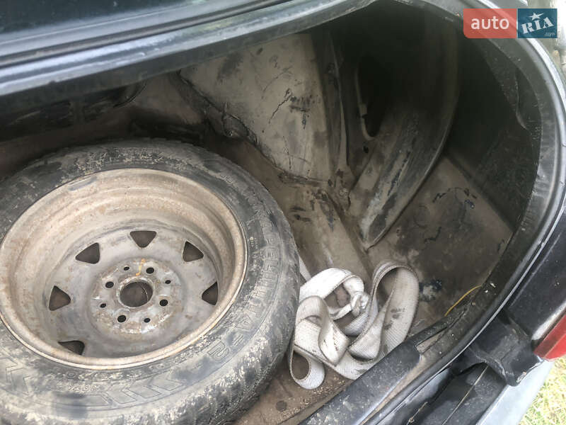 Седан Audi 80 1989 в Снятине