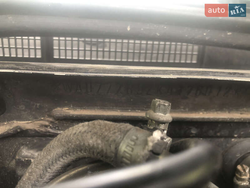 Седан Audi 80 1989 в Снятине