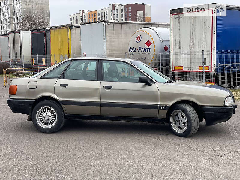 Седан Audi 80 1989 в Ковелі