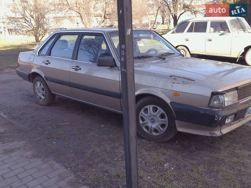 Седан Audi 80 1986 в Терновке