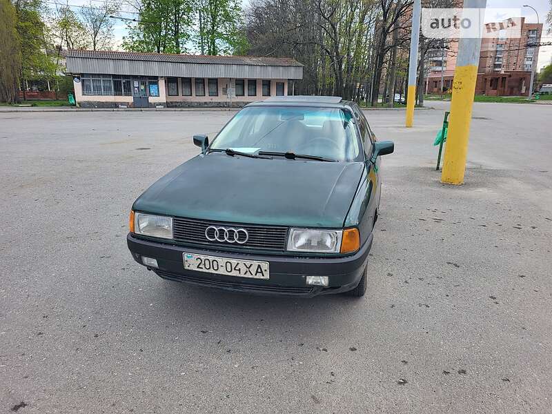 Седан Audi 80 1987 в Харькове
