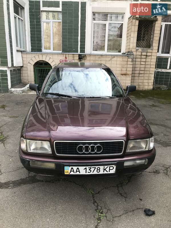 Седан Audi 80 1993 в Киеве