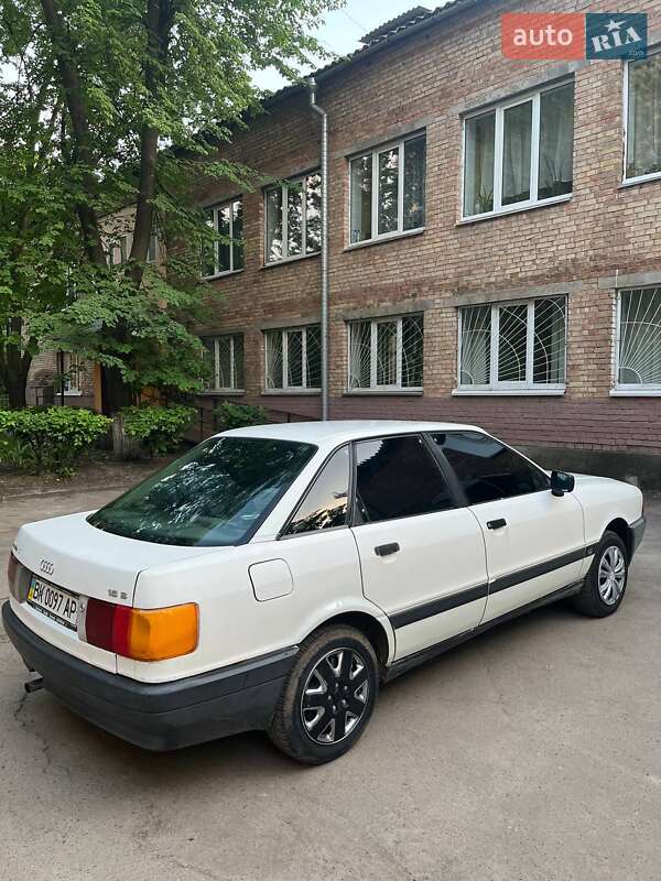 Седан Audi 80 1989 в Корце фото 10 Седан Audi 80 1989 в Корце
