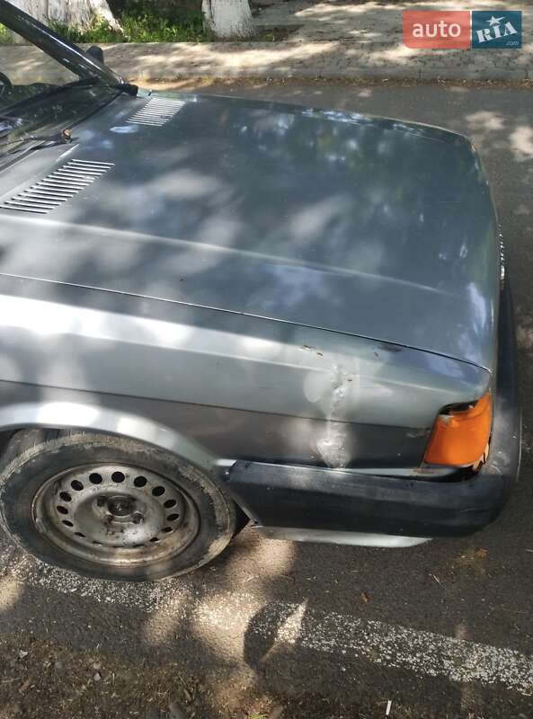 Седан Audi 80 1985 в Виноградові