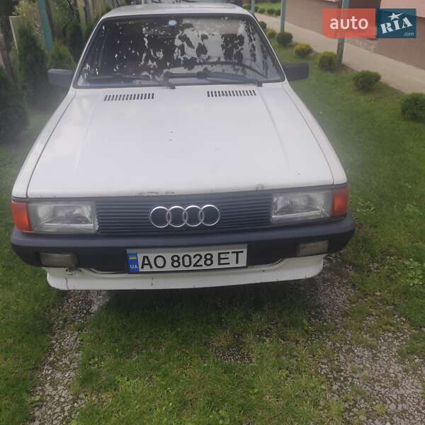 Седан Audi 80 1986 в Ужгороде
