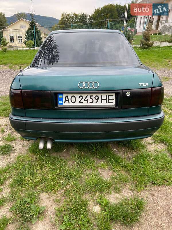 Седан Audi 80 1992 в Ужгороде
