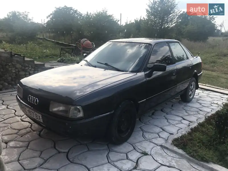 Audi 80