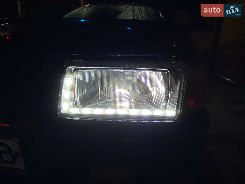 Седан Audi 80 1988 в Шепетовке