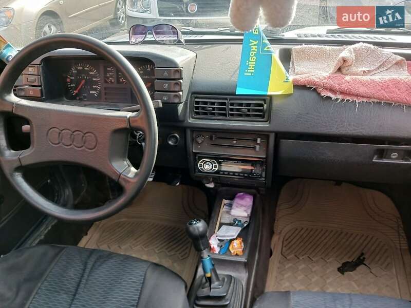 Седан Audi 80 1981 в Черновцах фото 2 Седан Audi 80 1981 в Черновцах