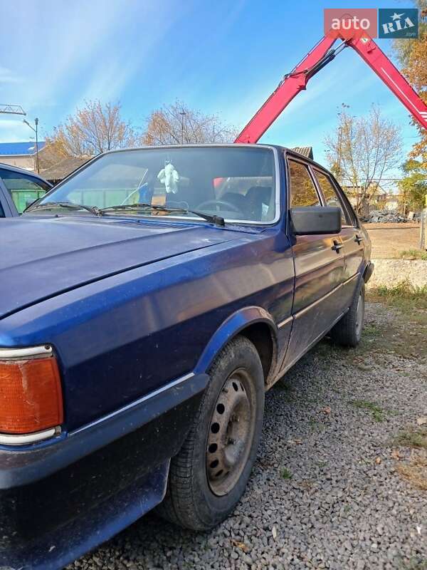 Седан Audi 80 1981 в Чернівцях