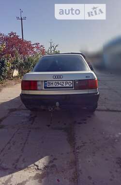 Седан Audi 80 1988 в Тарутине