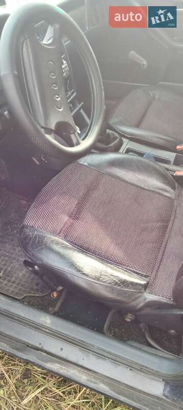 Седан Audi 80 1991 в Ровно