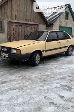 Седан Audi 80 1985 в Маневичах