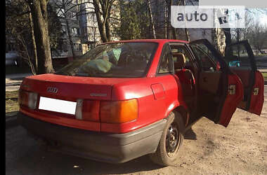 Седан Audi 80 1988 в Берестечку