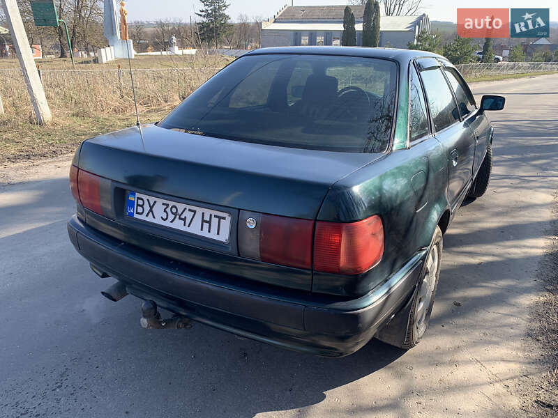 Седан Audi 80 1993 в Хмельницком