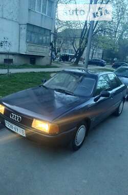 Седан Audi 80 1987 в Ивано-Франковске