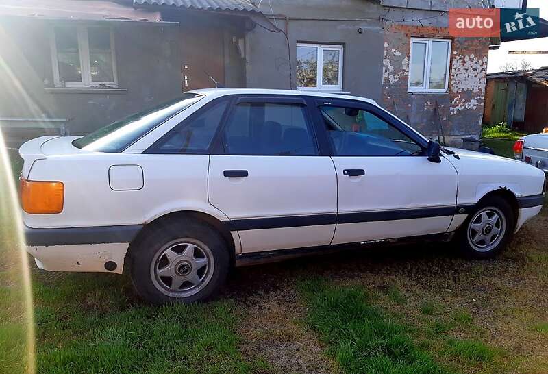 Седан Audi 80 1990 в Кропивницькому