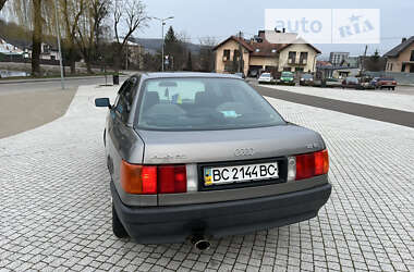 Седан Audi 80 1988 в Львове