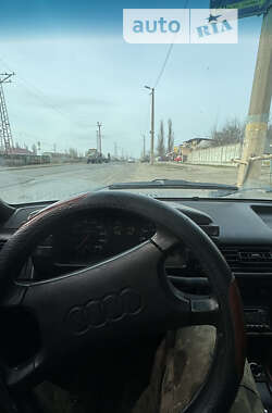 Седан Audi 80 1986 в Днепре