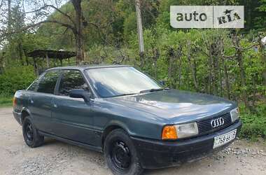 Седан Audi 80 1990 в Косові