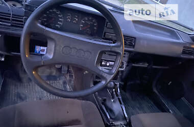 Седан Audi 80 1986 в Виноградове