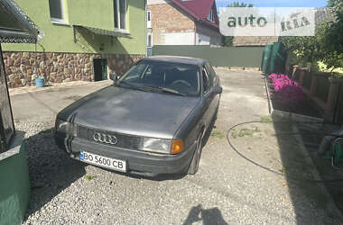 Седан Audi 80 1991 в Гусятине