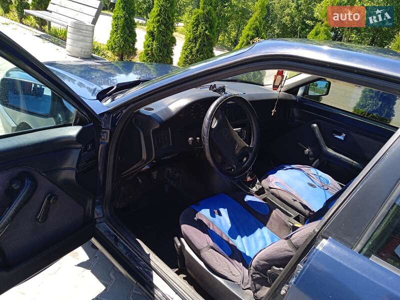 Седан Audi 80 1991 в Тлумаче