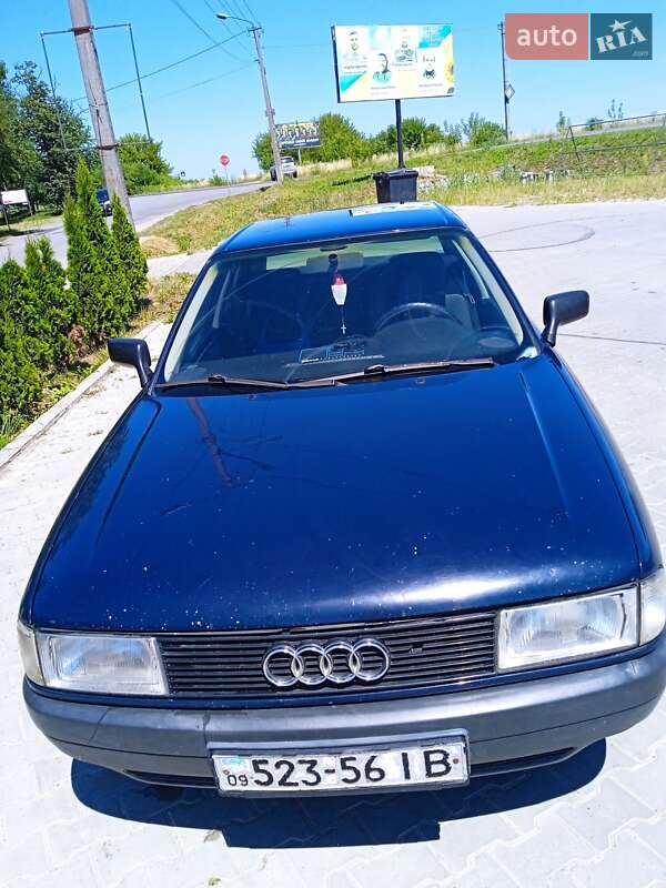 Седан Audi 80 1991 в Тлумаче