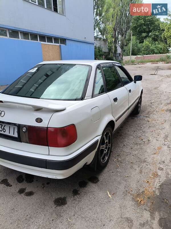 Седан Audi 80 1993 в Запоріжжі