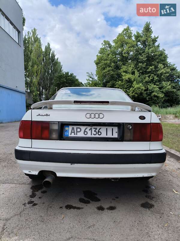 Седан Audi 80 1993 в Запоріжжі