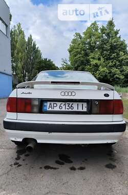 Седан Audi 80 1993 в Запорожье