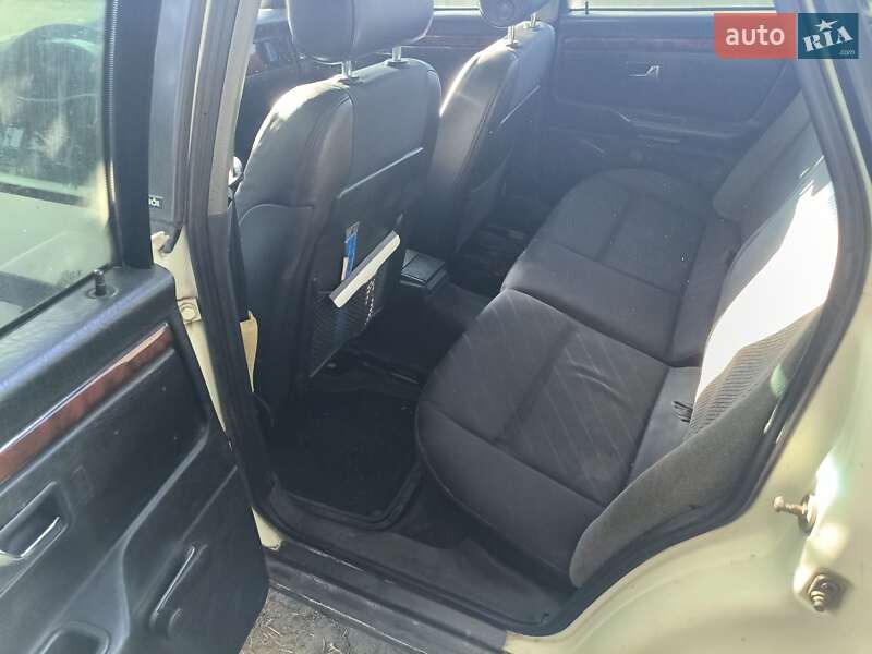 Седан Audi 80 1993 в Запоріжжі