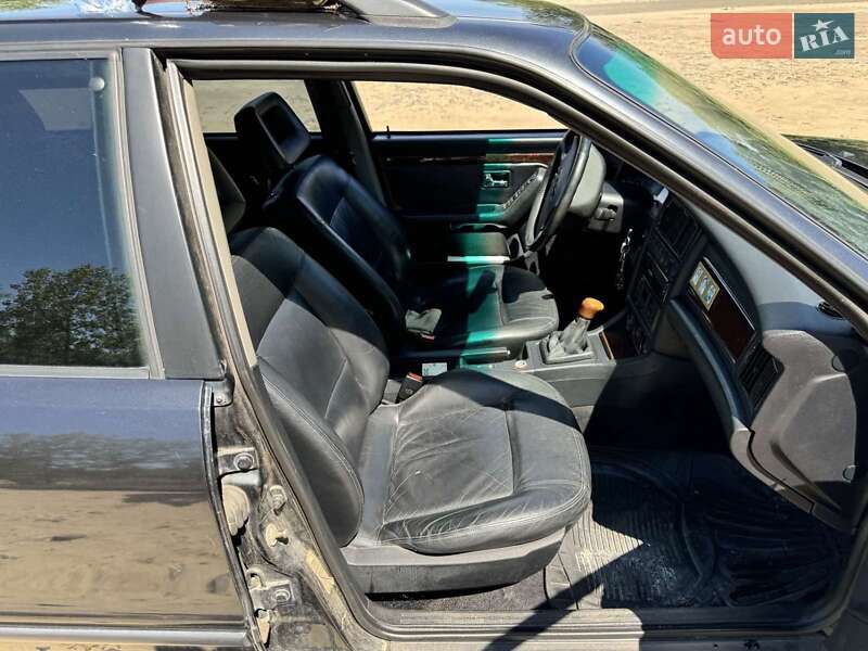 Универсал Audi 80 1994 в Киеве